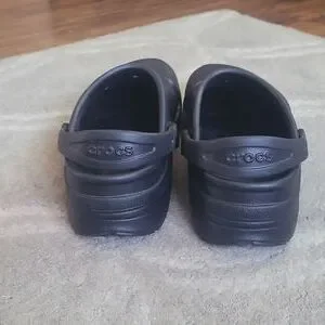 Crocs Ag+- Black Size 12 Amazon.com | Crocs Classic Clog Black Men main image 2